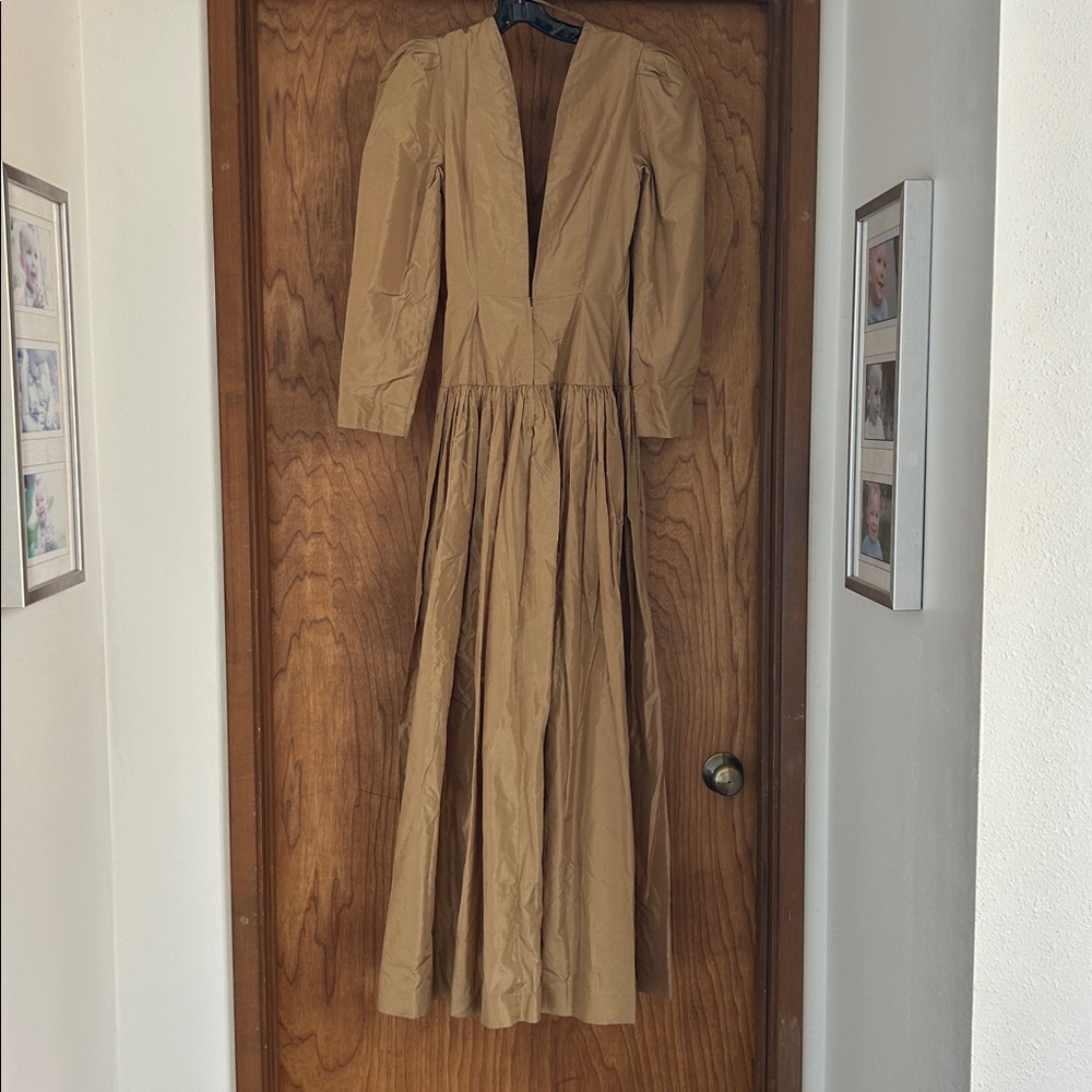 Bruce Oldfield Vintage Elegant Gold Silk Women's Dress - Picture 3 of 4